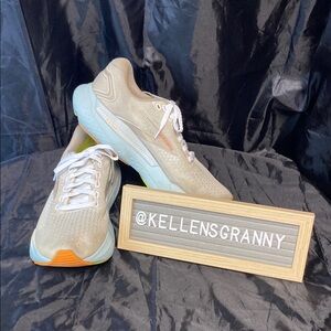 Stylish‎ Brooks Glycerin 21 GTS Beige and Blue Sneakers comfy soft work running